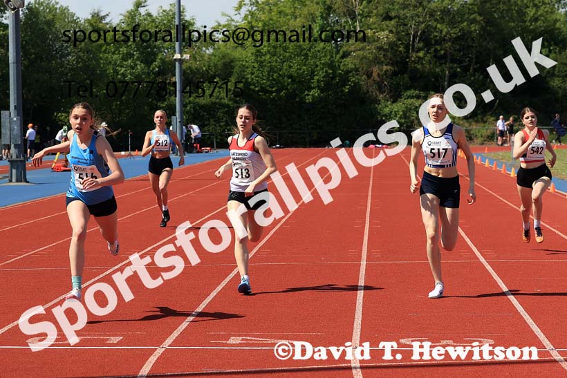 Womens 300 metres, 2025 North Eastern Track and Field Champs., Shildon, County Durham. Photo: David T. Hewitson/Sports for All Pics